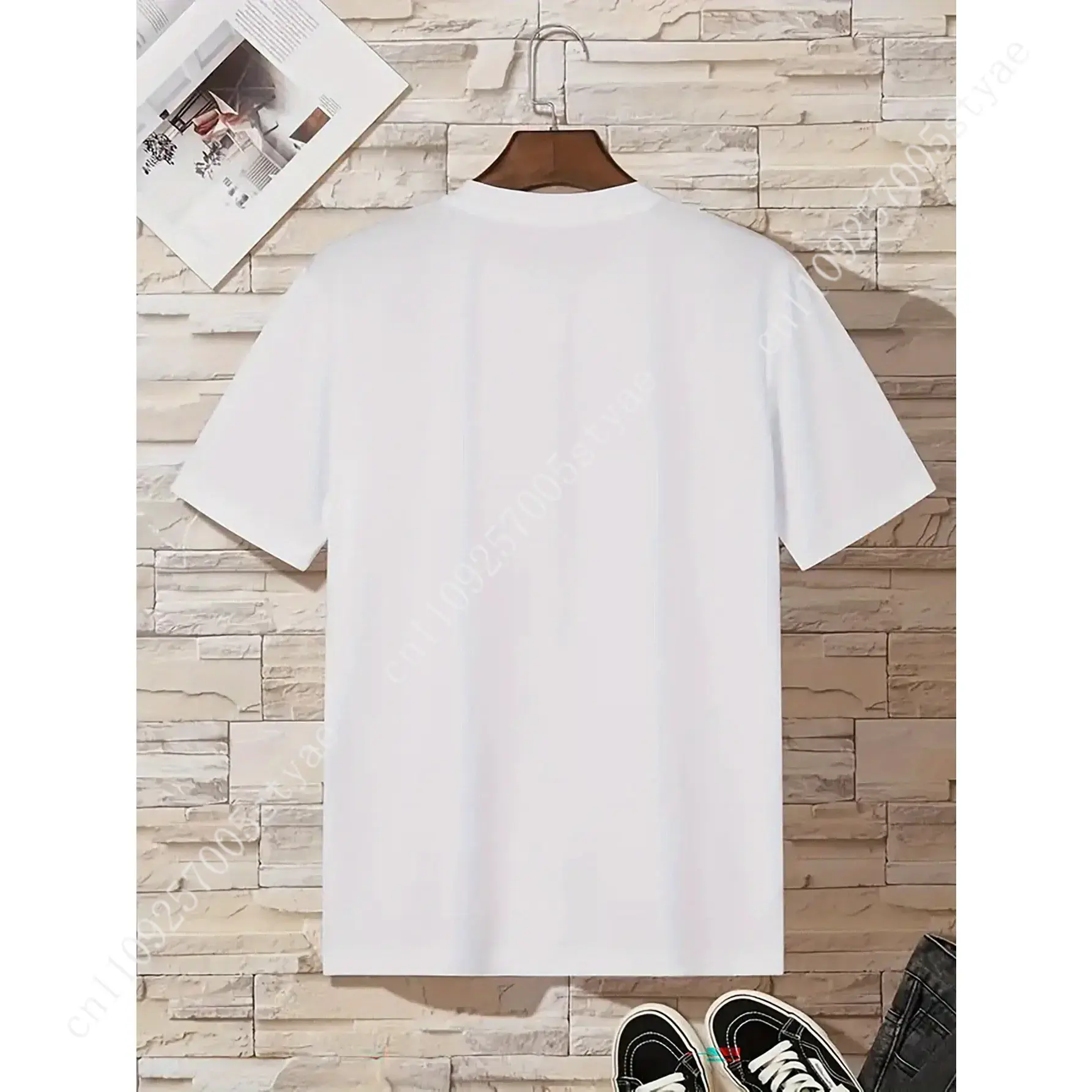 Camiseta Gráfica Feminina com  - Tee Graphic Print avaliação e preço