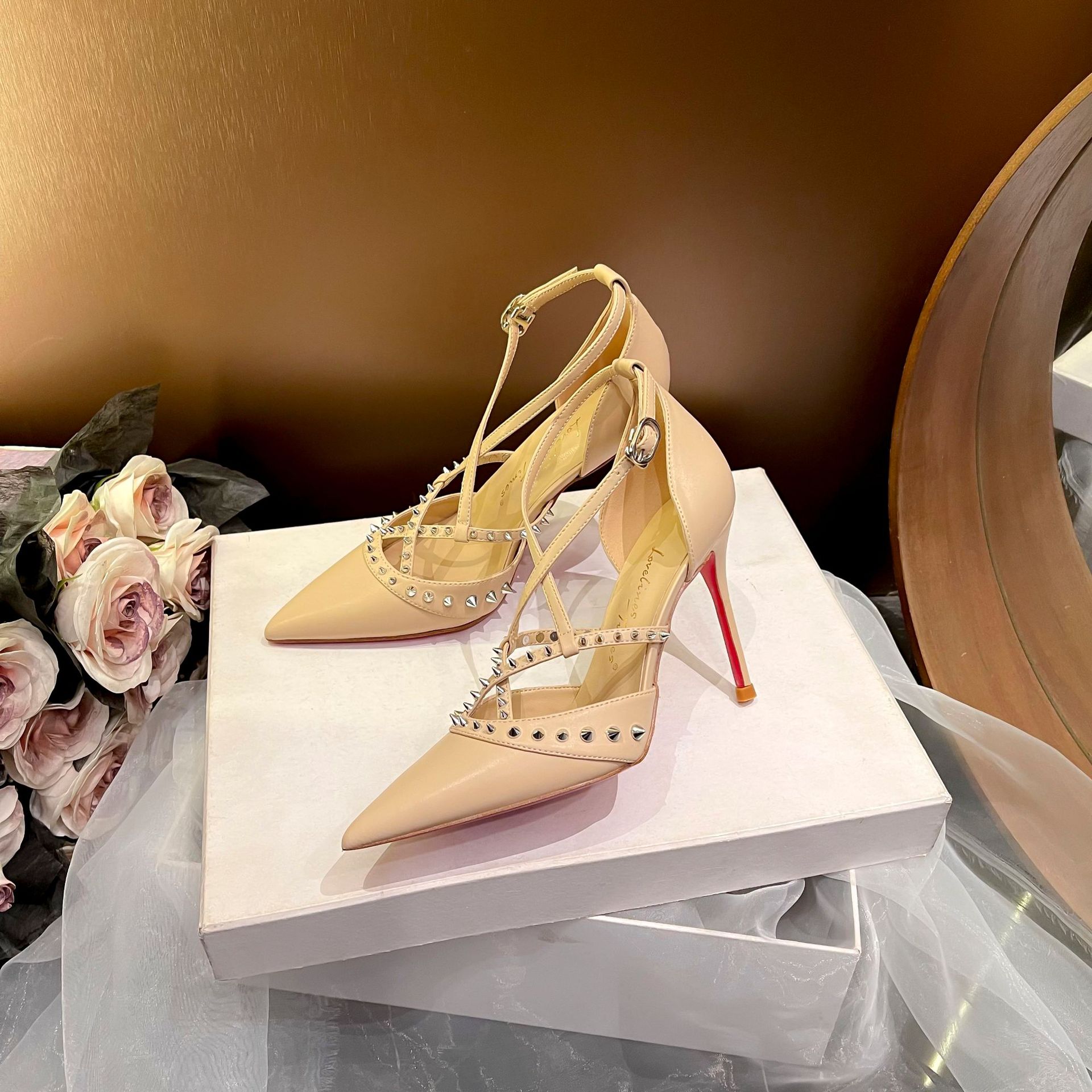 Mulher retro sapatos sandálias - Casual Sandal Leather avaliação e preço
